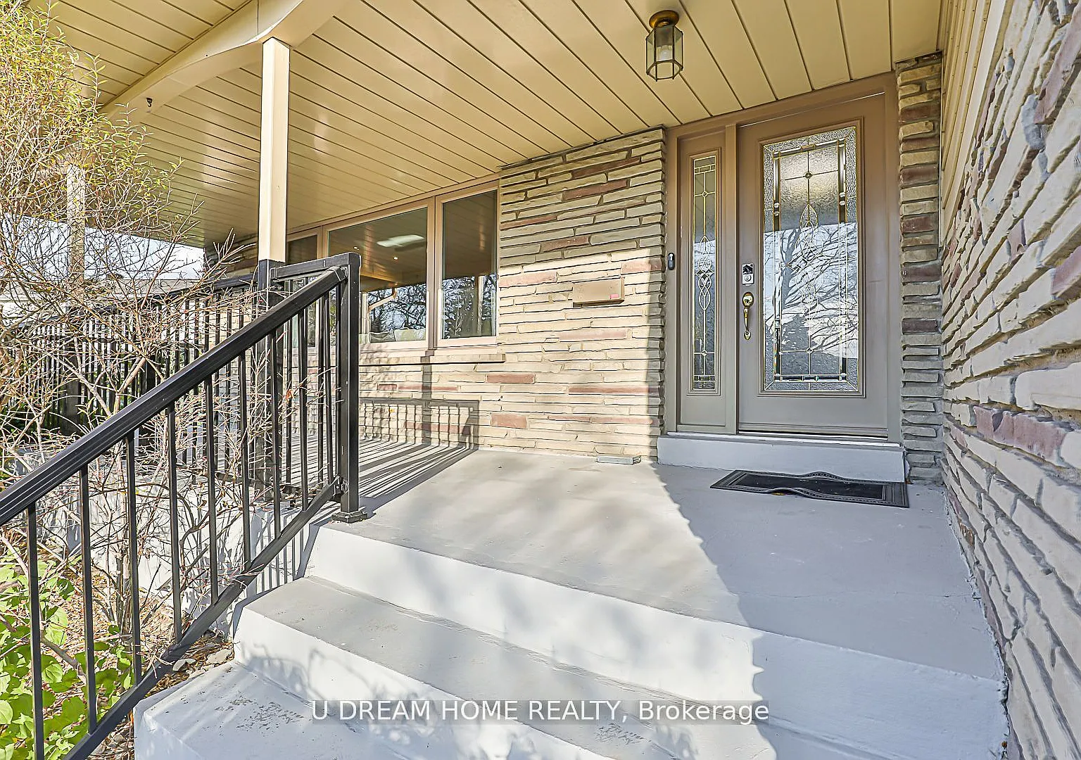 3 bed, $4,900 — Photo 3