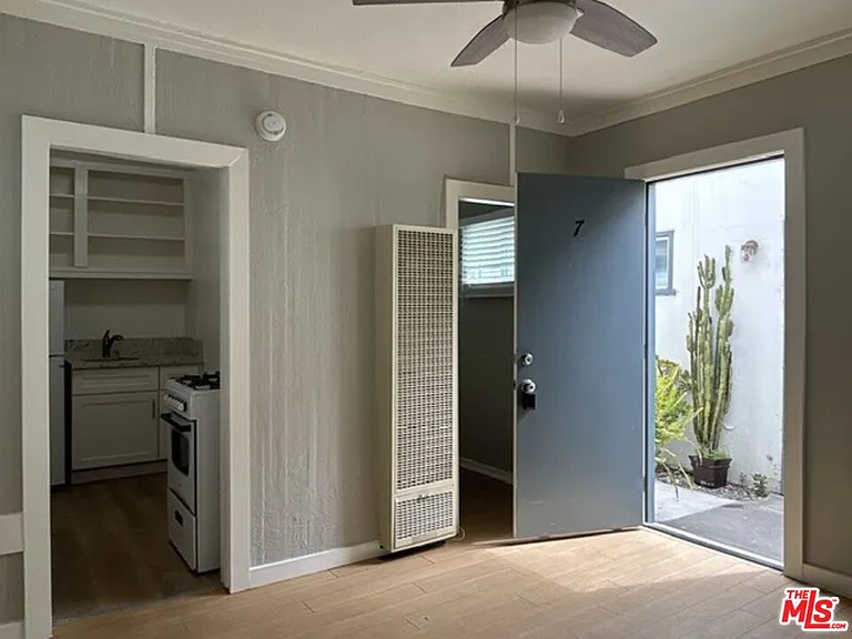 27 Eastwind St #7 — Photo 6
