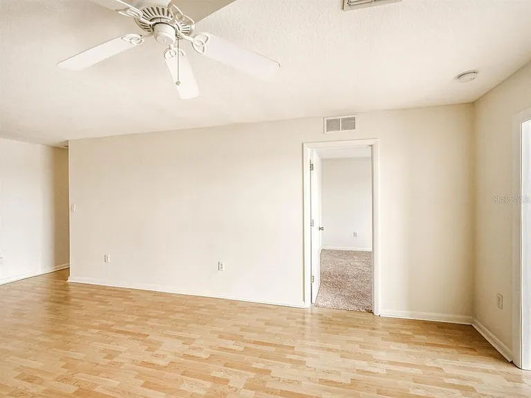 4939 Floramar Ter #904 — Photo 22