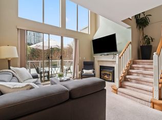 60 Richmond St #402, New Westminster, BC
