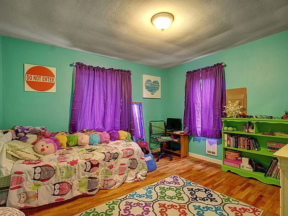 5th image of 20305 76th Ave W