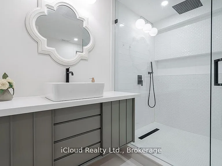 5389 Kindos St — Photo 47