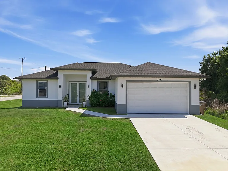 3705 Kelsey St — Photo 1