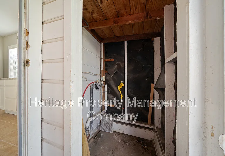 103 Cosgrove St — Photo 24