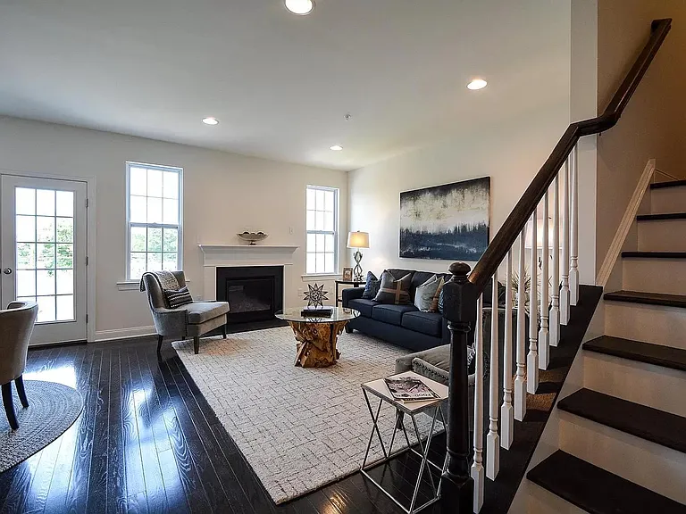 133 Woodwinds Dr — Photo 16