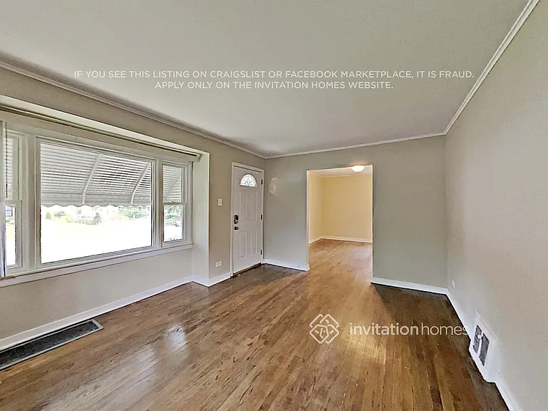 9133 S 54th Ave — Photo 6