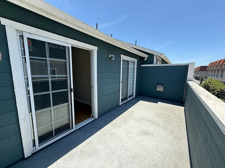 7414 Western Bay Dr — Photo 22