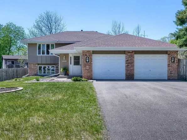 12630 Able Cir NE, Blaine, MN 55434