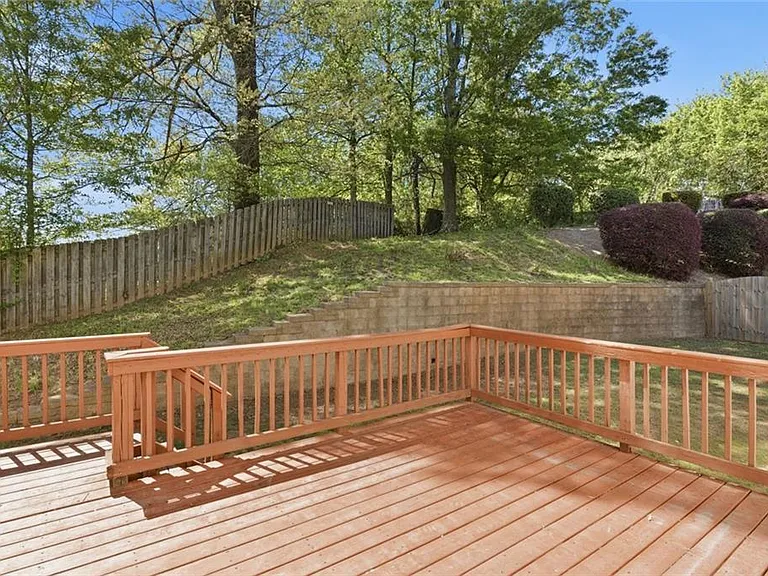 1702 Clay Brooke Ct SE — Photo 20