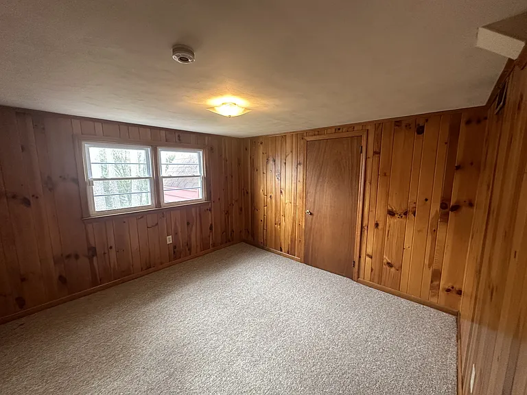 141 Dublin Ct — Photo 13