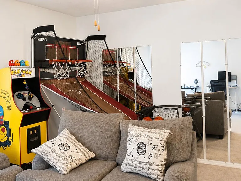 5714 Quay Dr NE — Photo 13