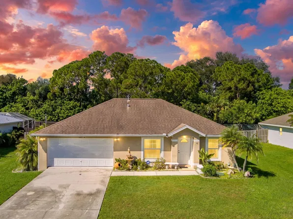 1402 SW Broadview Street, Port St Lucie, FL 34983