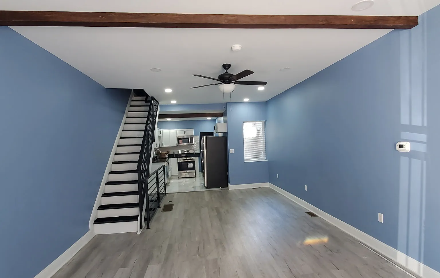 3 bed, 1458 sqft, $2,450 — Photo 1