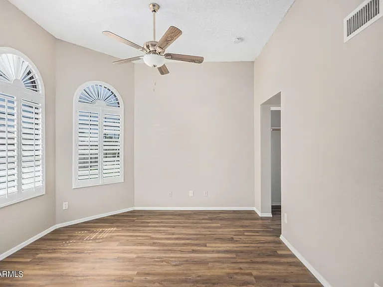 6920 W Morrow Dr — Photo 34