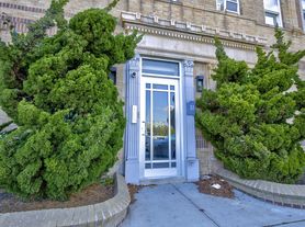 51 Georgia Ave