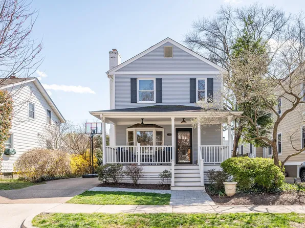 27 E Maple St, Alexandria, VA 22301