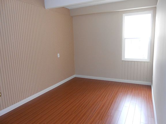 4th image of 727 S Serrano Ave APT 12