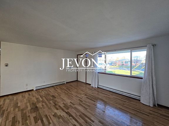 4th image of 1418 Cornell Ave
