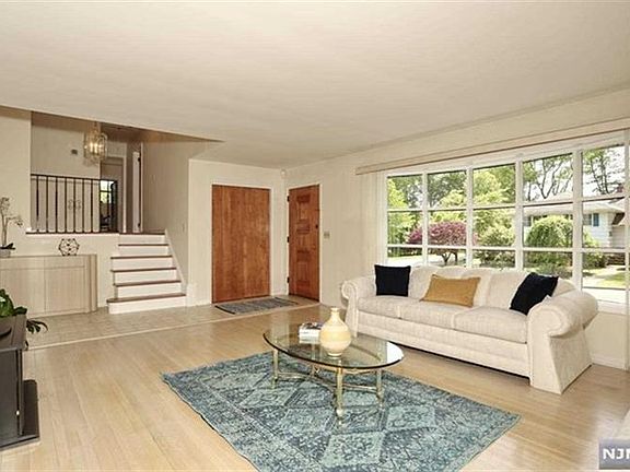 3rd image of 78 Revere Ave