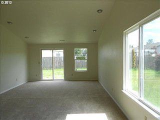 3rd image of 13317 NE 89th St