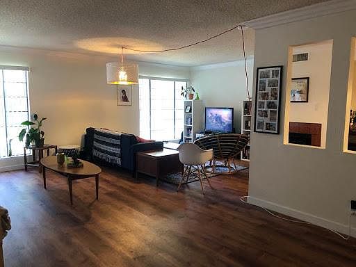 Large living room.