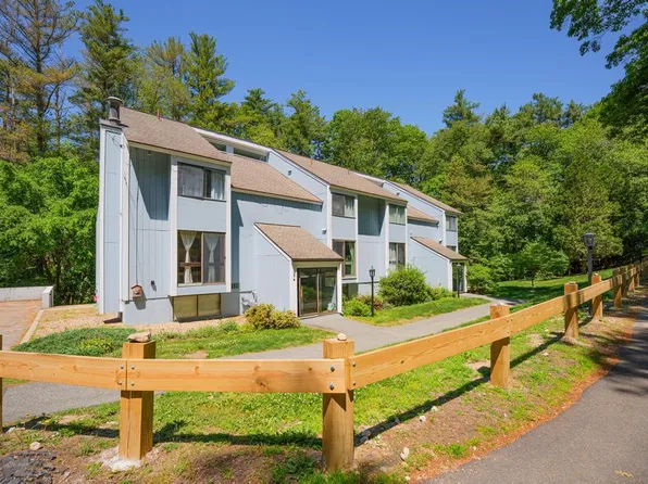 376 Great Rd APT 15, Acton, MA 01720