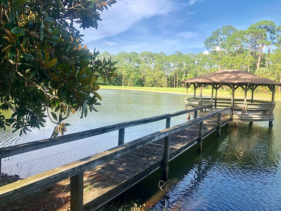 1st image of 275 Indigo Dr