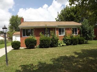 828 Fairwood Blvd, Elyria, OH