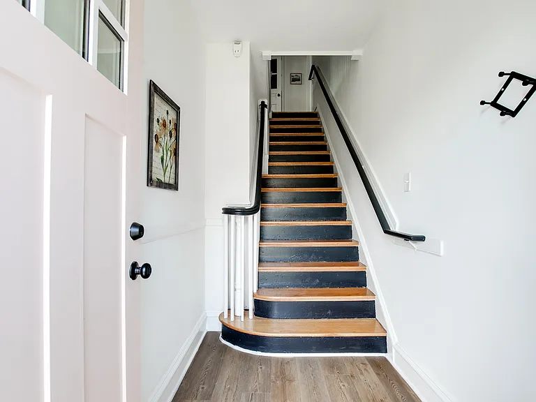 817 Edgehill Rd #2 — Photo 26