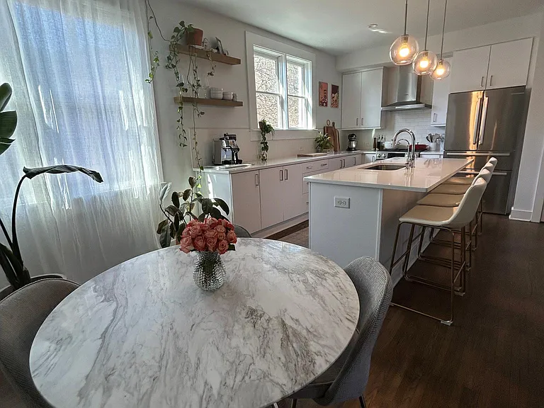 Original marble dining table