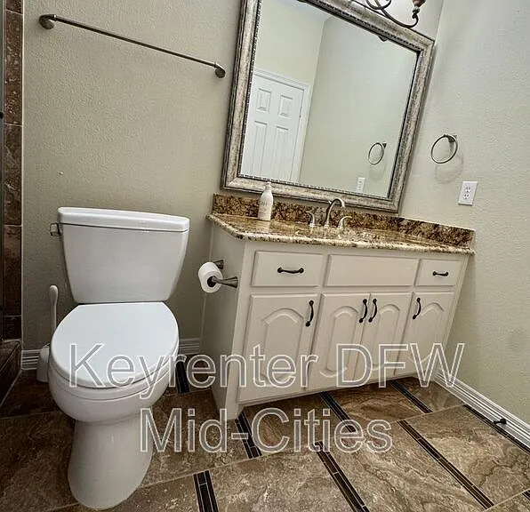 2417 Creekside Cir S — Photo 30