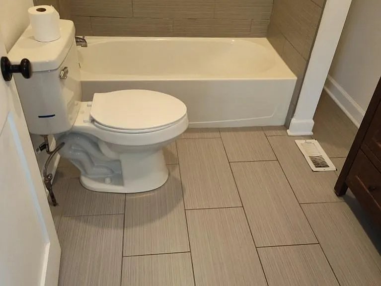 RESTROOM
