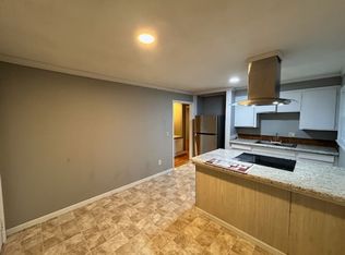 3118 Crestview Dr, Florence, SC 29501