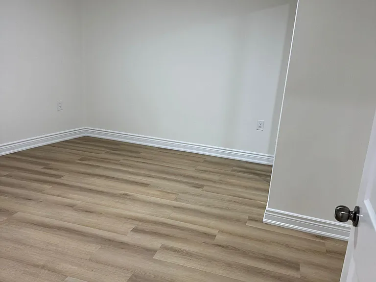 10 Galrino Rd #BASEMENT — Photo 16