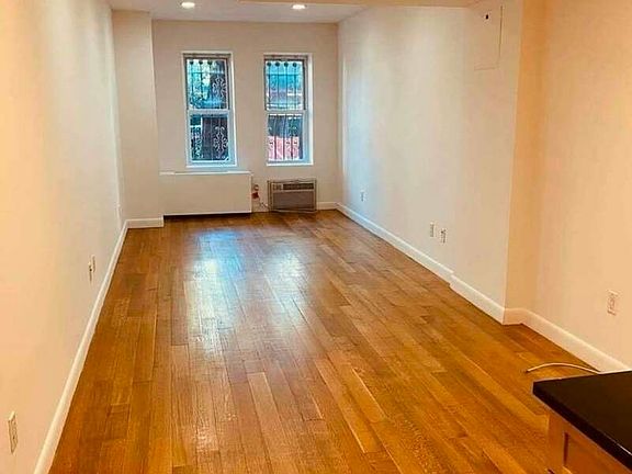 3rd image of 326 E 82nd St #1AA