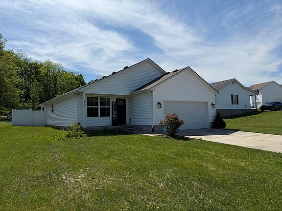 2nd image of 403 Pueblo Ct