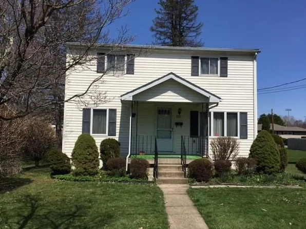 222 Bunger St, Ligonier, PA 15658