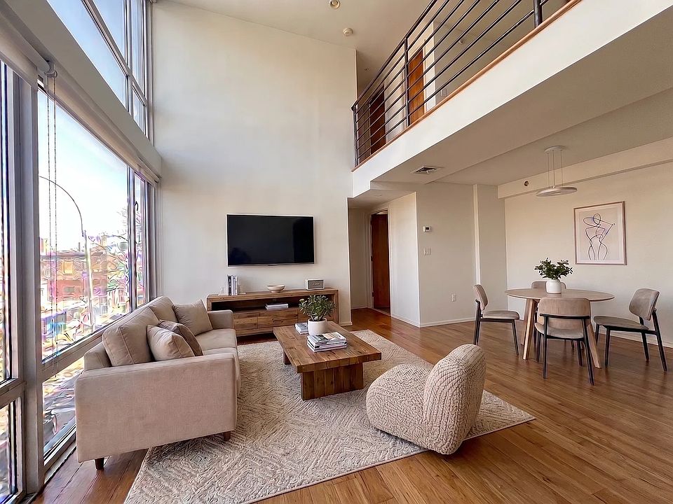 1st image of 240 N Henry St APT 3A
