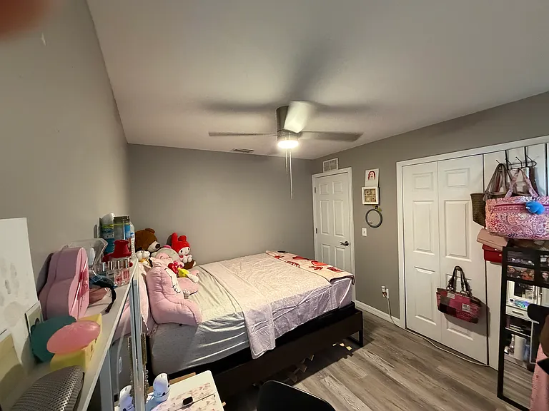 819 Pebblewood Dr — Photo 12