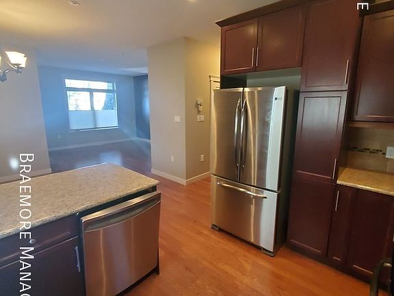 5th image of 19 2nd St NE #1