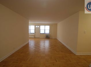 9400 Astoria Blvd #10, East Elmhurst, NY 11369