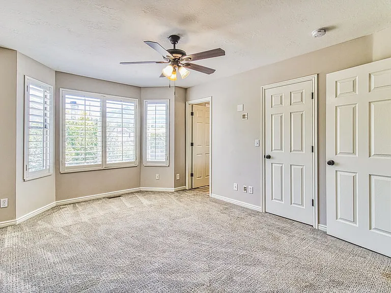 8457 S 935 E — Photo 10