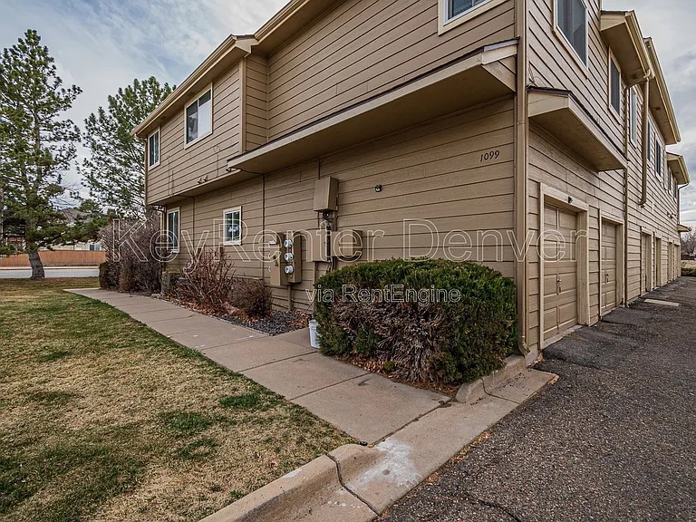 1099 S Walden Way #101 — Photo 61