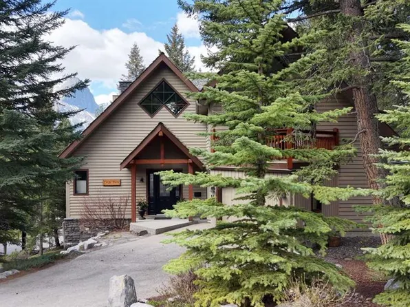 14 NE Blue Grouse Rdg, Canmore, AB T1W 1L5