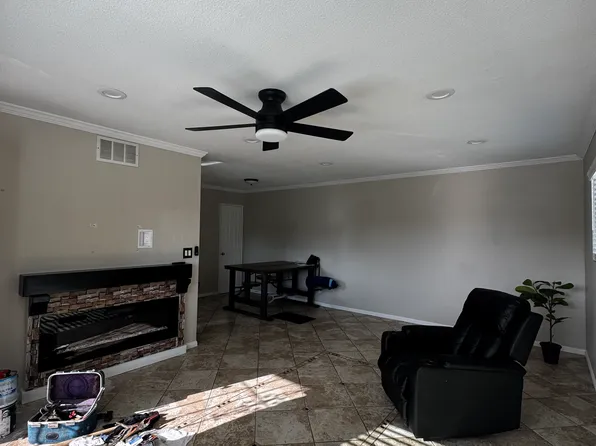 (undisclosed Address), Ventura, CA 93003