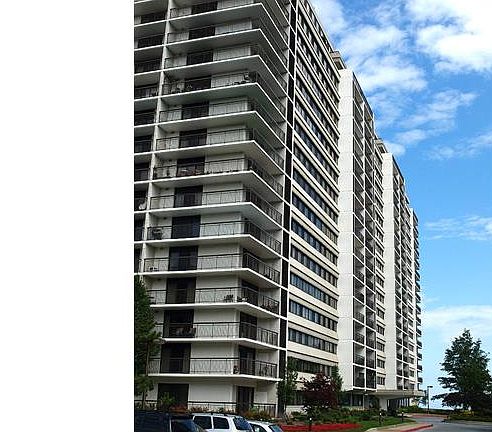 2nd image of 12550 Lake Ave APT 104