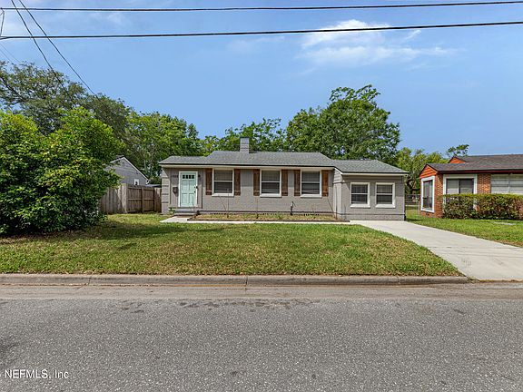 2nd image of 1052 WILLIS Drive