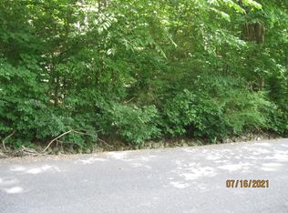 2205 Woodmont Dr, Springfield, TN 37172