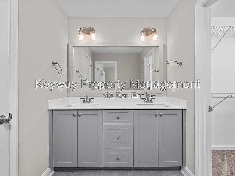 1001 Linsmore Ave — Photo 8