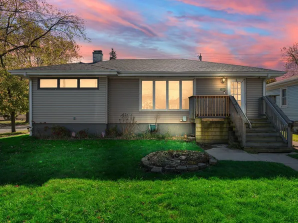 3248 165th St, Hammond, IN 46323